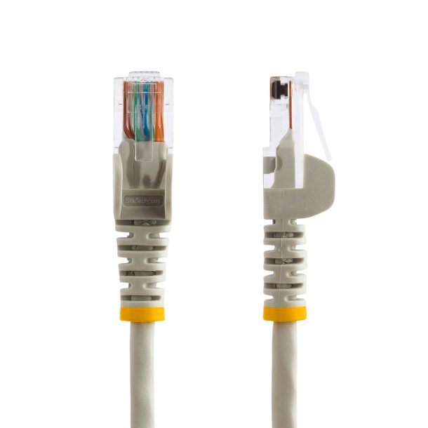 Alternative view of StarTech 3m Gray Cat5e Patch Cable with Snagless RJ45 Connectors - 45PAT3MGR