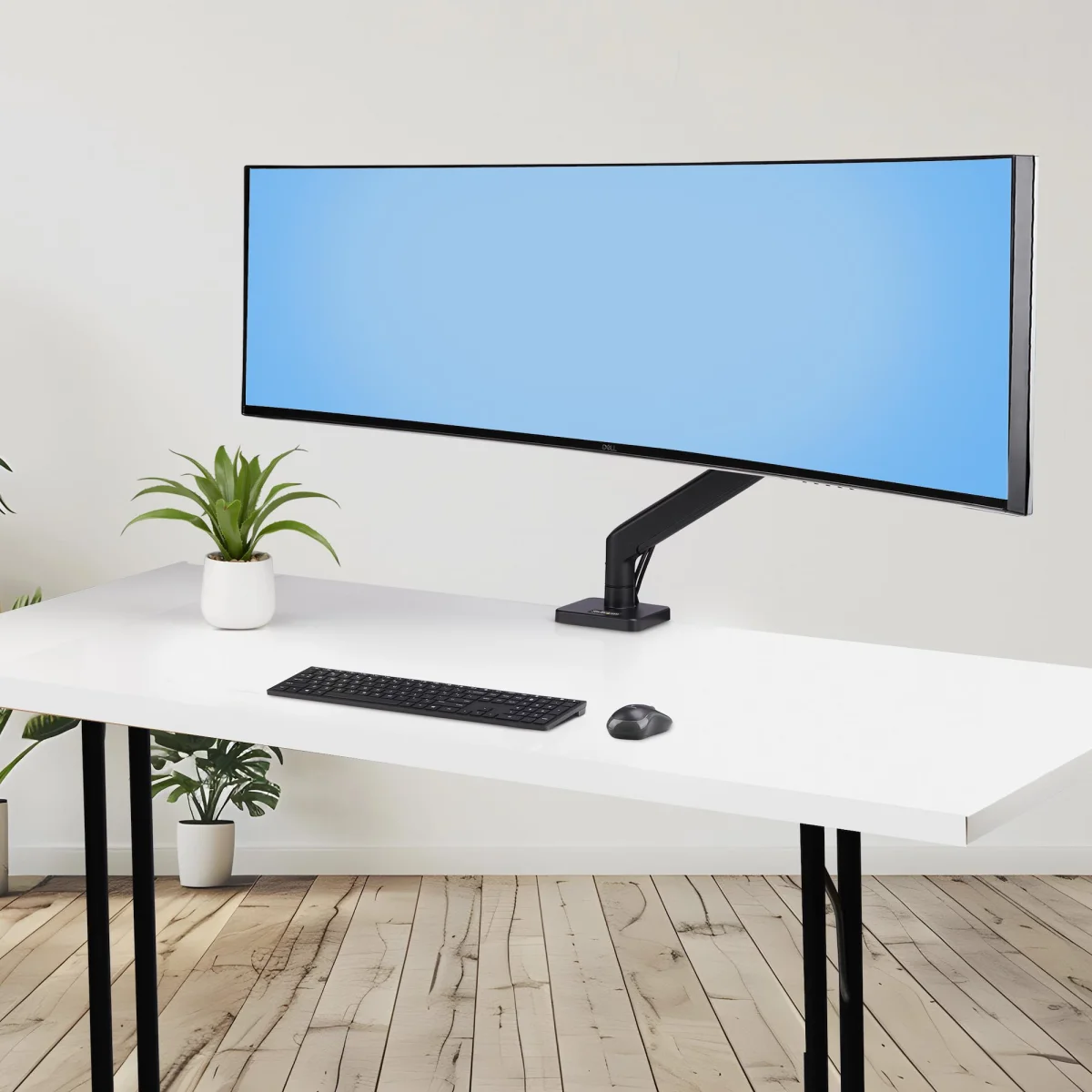 StarTech H1M1AG1-MONITOR-ARM Monitor Desk Mount for 49" Ultrawide Curved Screens
