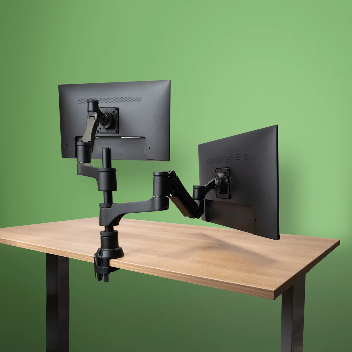 R-GO Tools RGOVLCA4TWSI Caparo Dual Monitor Arm